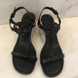 Gorgeous BLACK Tory Burch Miller wedge sandals
